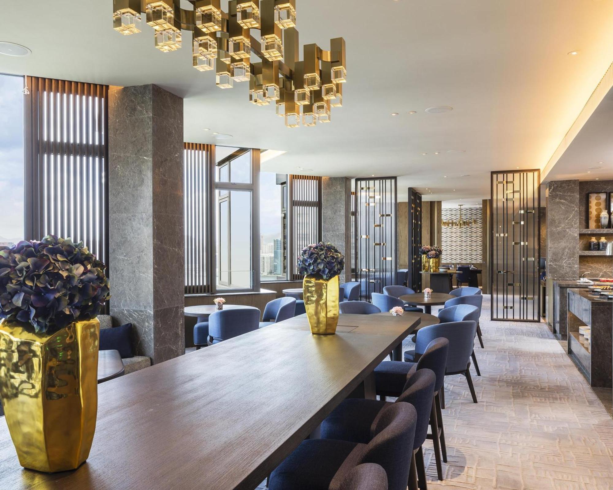 Hyatt Centric Victoria Harbour Hotel Hong Kong Exterior foto