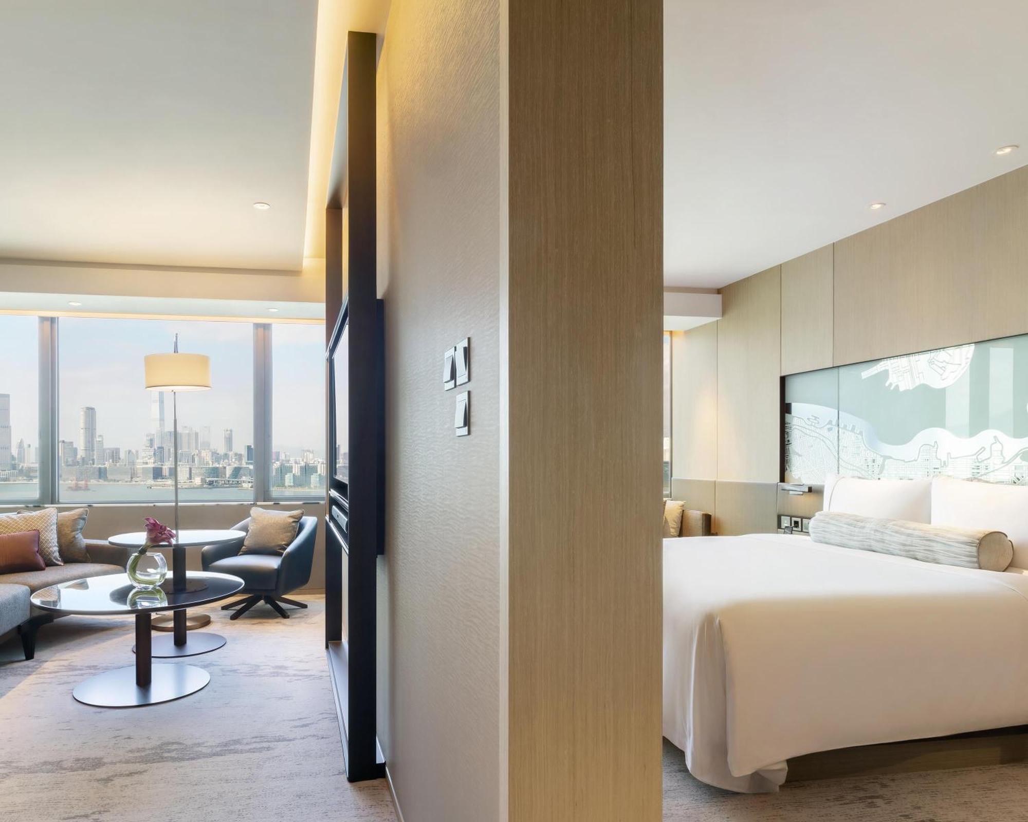 Hyatt Centric Victoria Harbour Hotel Hong Kong Exterior foto