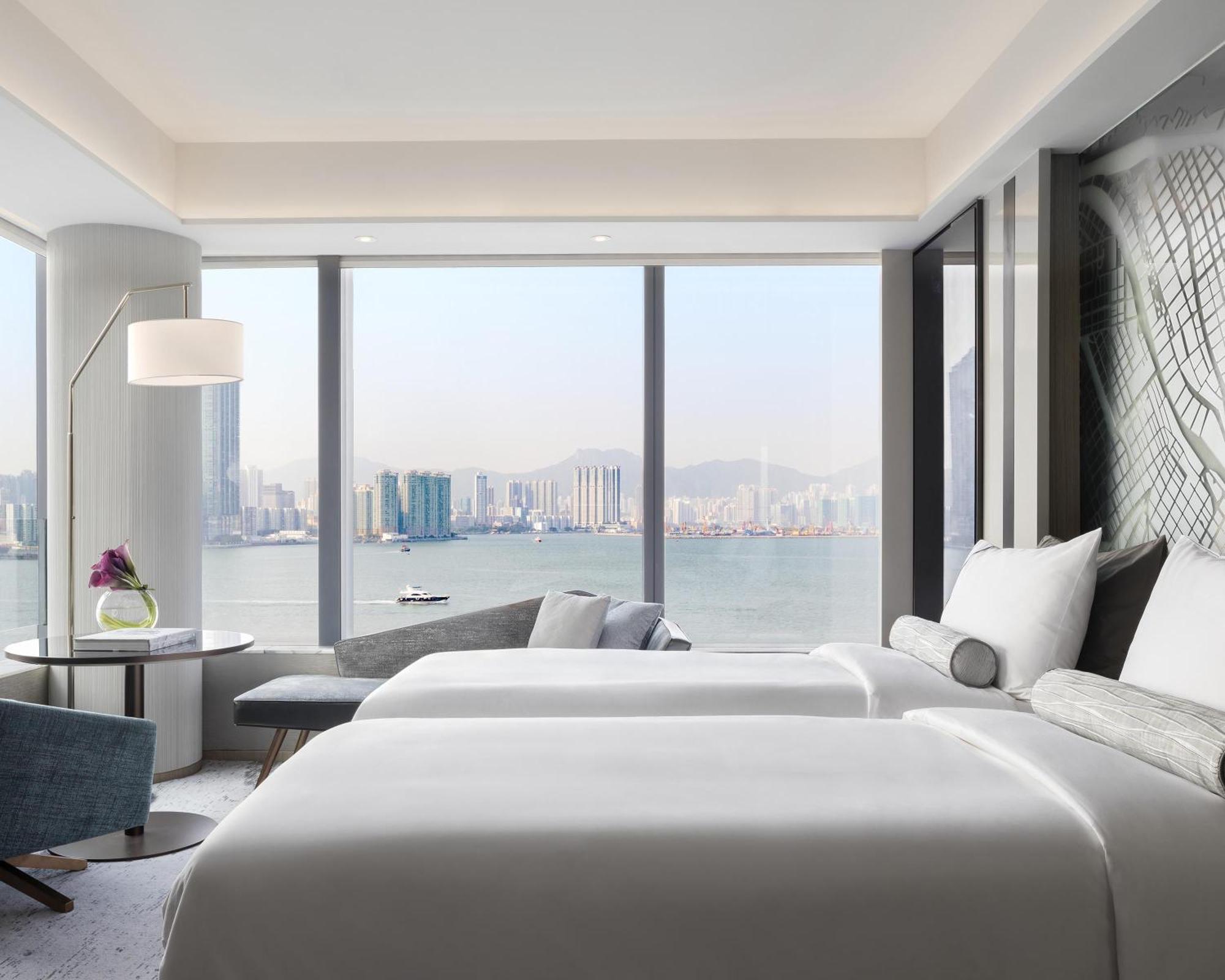 Hyatt Centric Victoria Harbour Hotel Hong Kong Exterior foto